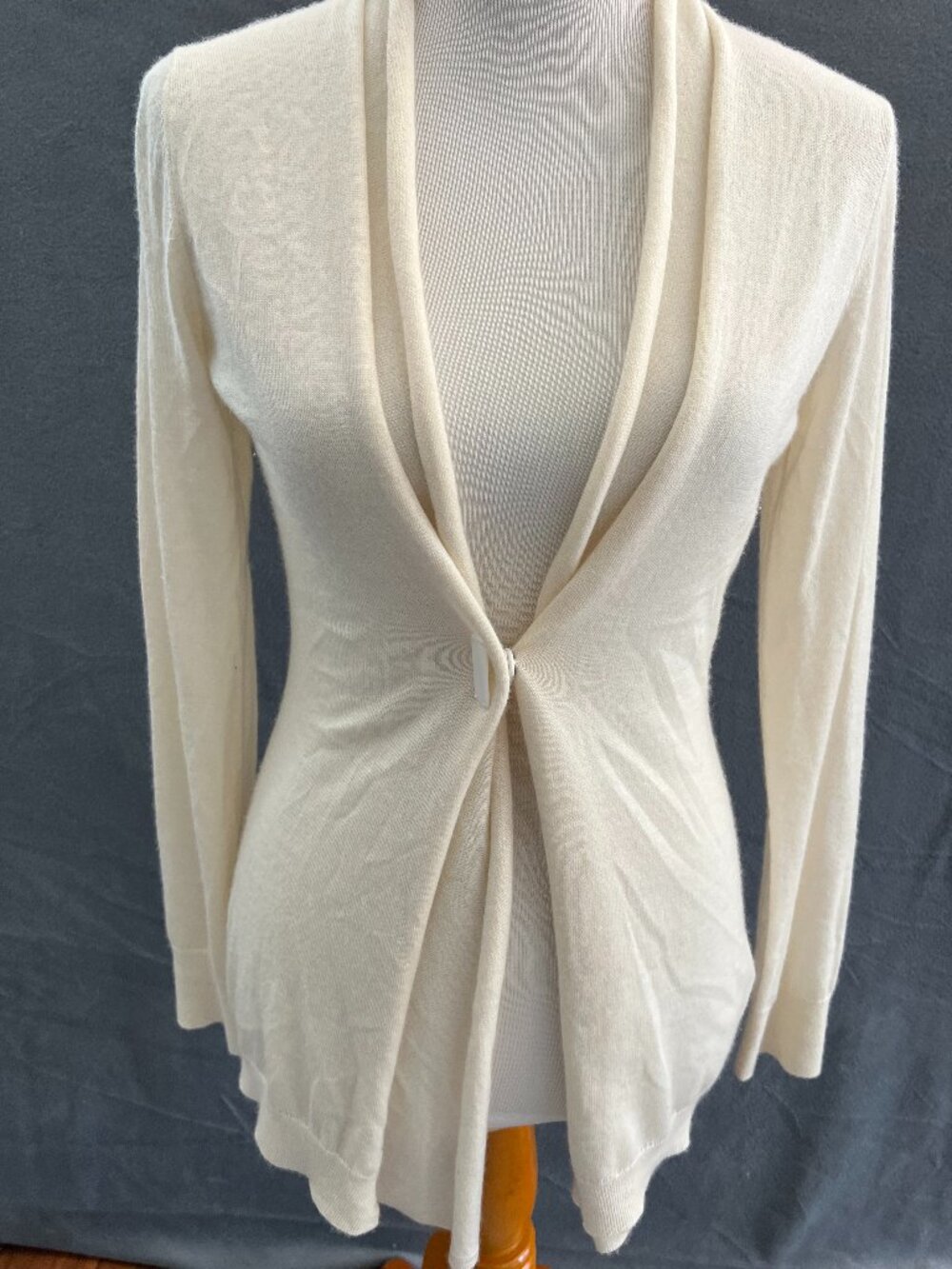 Neiman Marcus Cashmere Collection Sigle Snap Cardigan Cascade Ivory sz S
